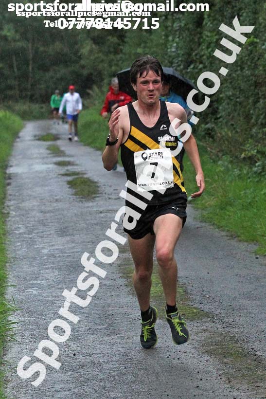 Morpeth 10k Road Race (North Eastern Champs. 10k). Photo: David T. Hewitson/Sports for All Pics